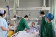跨越国界的生命守护：湖南医药学院第一附属医院重症医学科的精准救治与温情护理